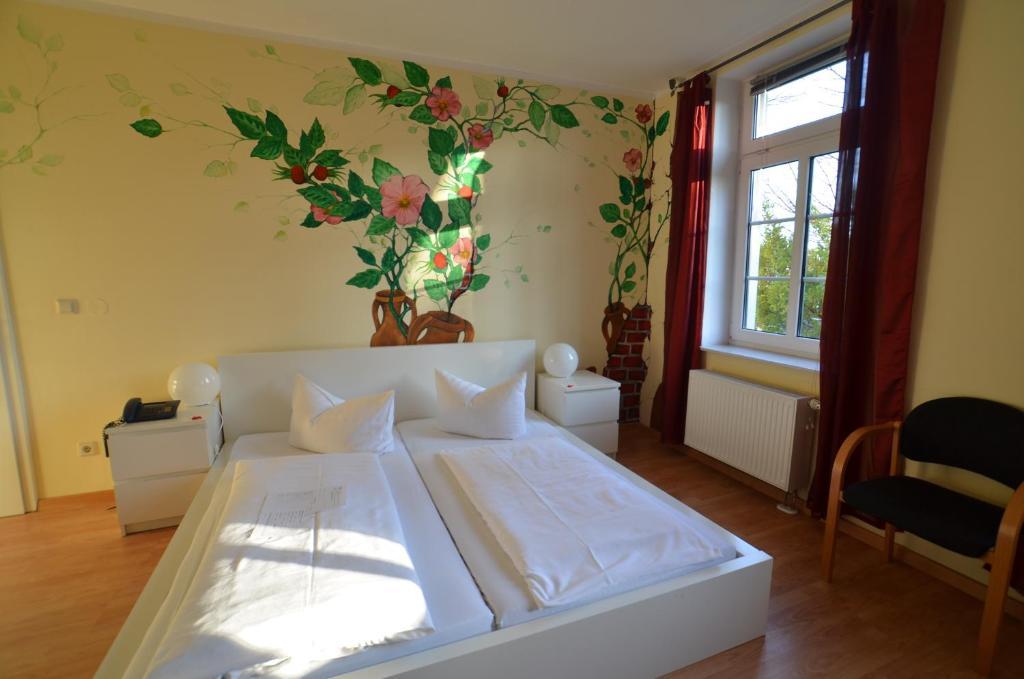 Gaestehaus Villa Seraphinum Дрезден Стая снимка