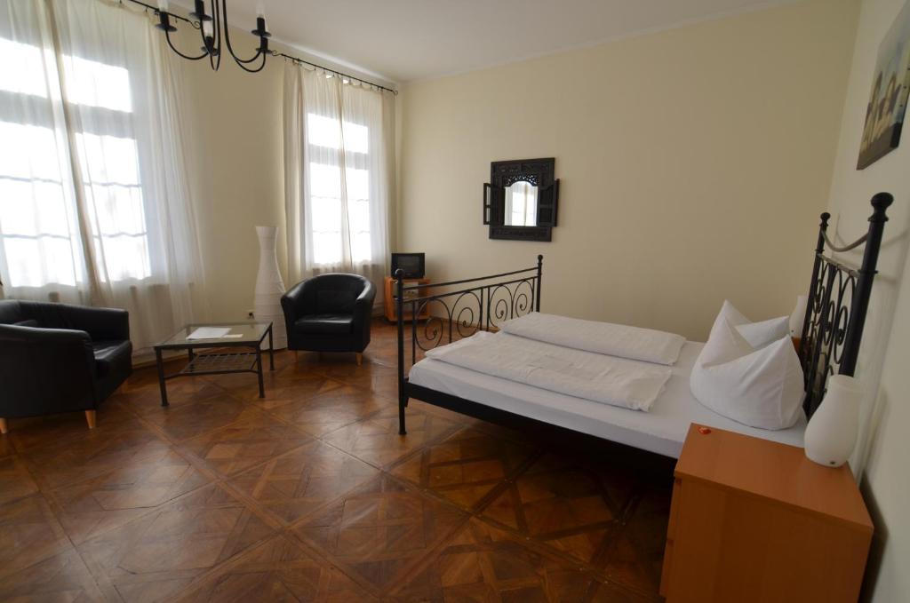 Gaestehaus Villa Seraphinum Дрезден Стая снимка