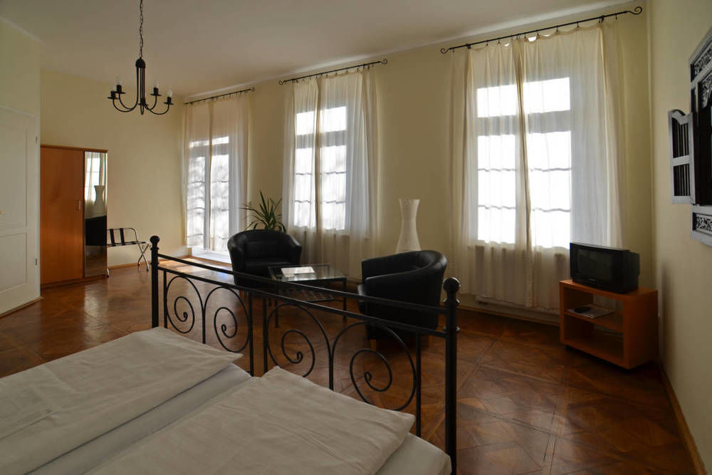 Gaestehaus Villa Seraphinum Дрезден Екстериор снимка